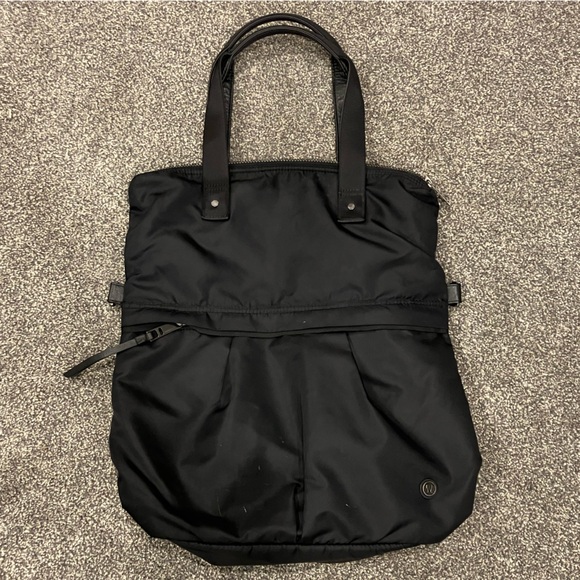 lululemon athletica Handbags - Lululemon Twice As Nice Tote